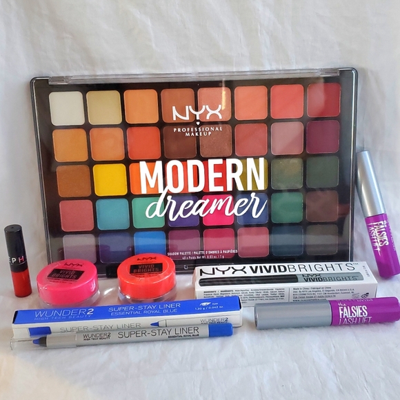 NYX Modern Dreamer Palette Vivid Brights Makeup Bundle Set